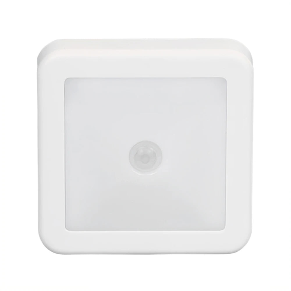 Luz Noturna LED com Sensor de Movimento (Pilha ou Recarregável USB)