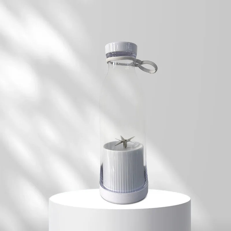 Copo Liquidificador 600ml: Multifuncional com Carga USB