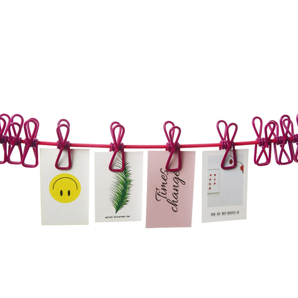 Varal de Viagem Retrátil (1.8m) com 12 Prendedores