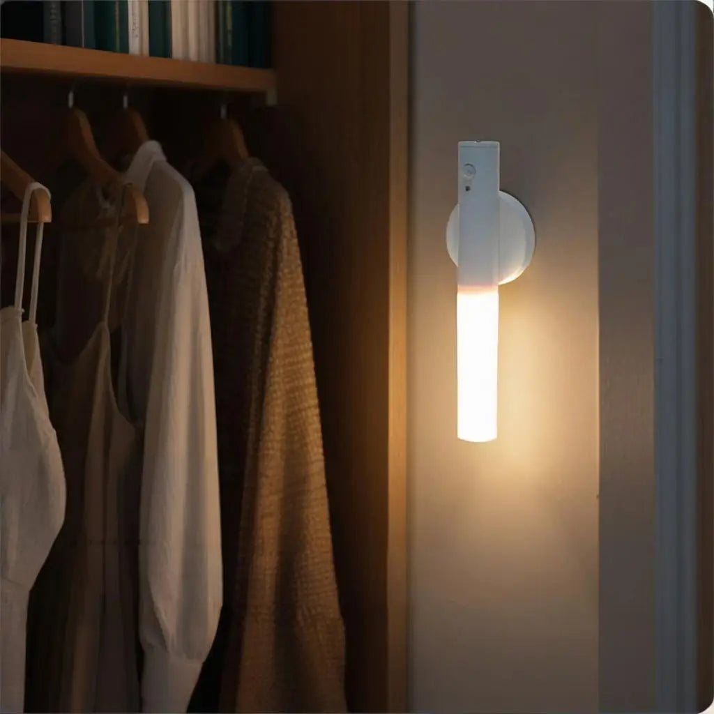 Luminária de Parede com Sensor de Movimento e Base Magnética