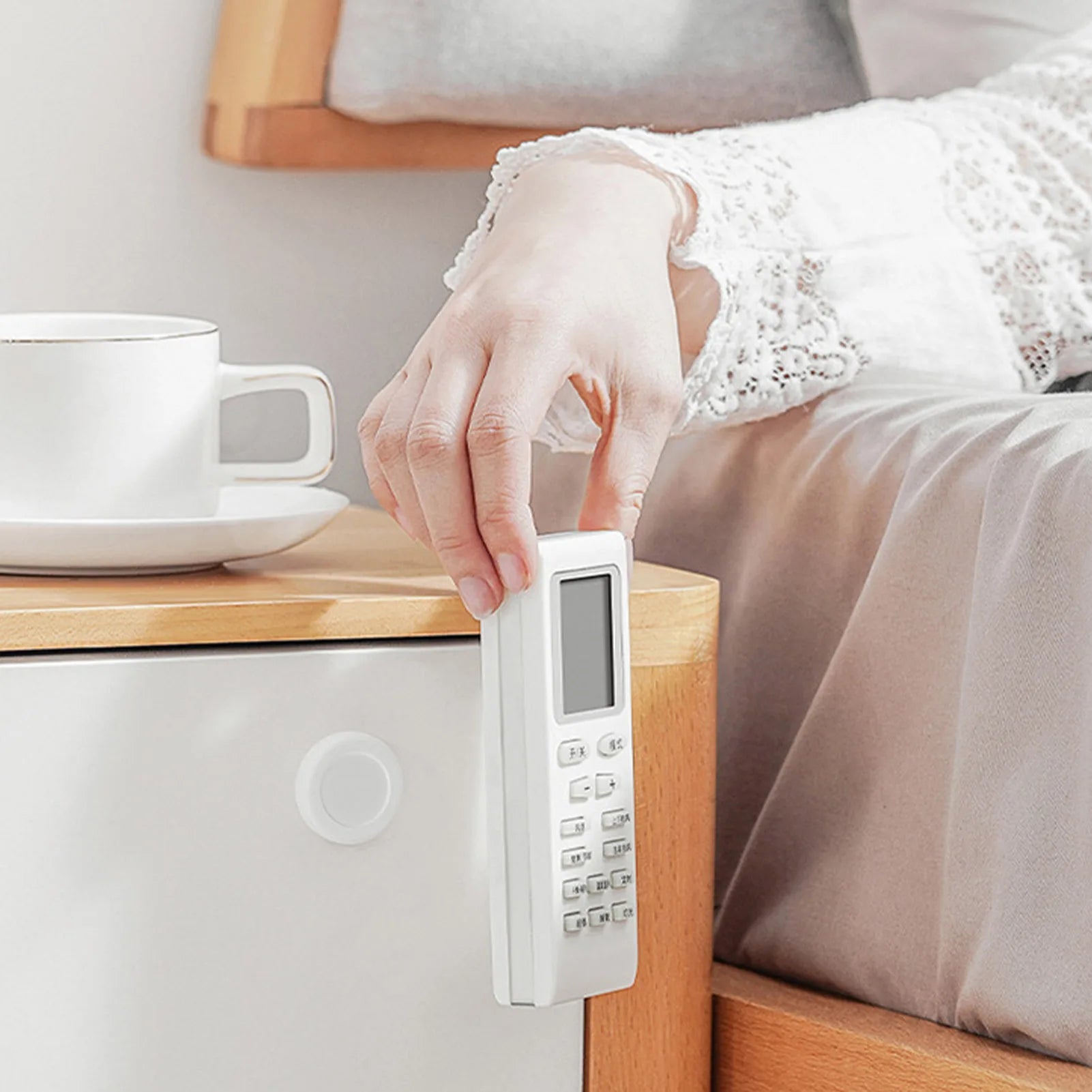 Suporte Magnético de Parede para Controle Remoto