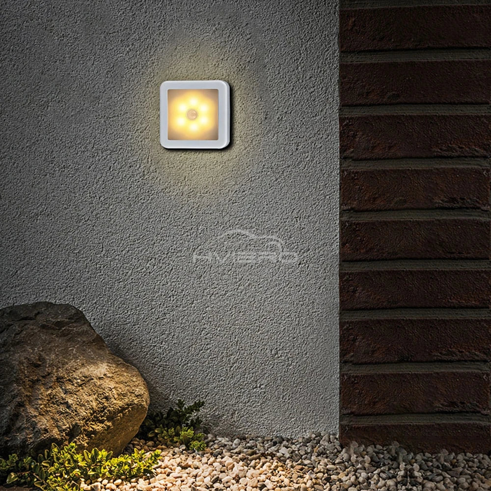 Luz Noturna LED com Sensor de Movimento (Pilha ou Recarregável USB)